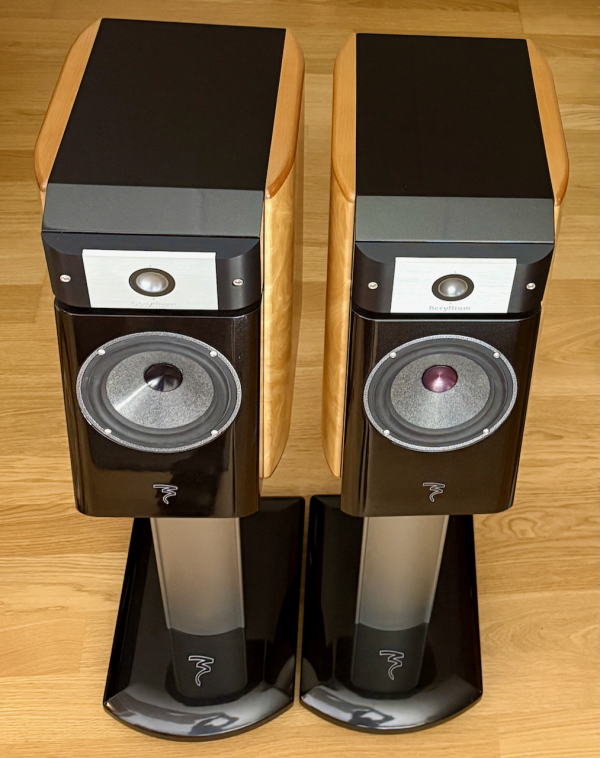 Focal Micro Utopia Be med originalstativ Focal Micro Utopia Be med originalstativ - Bild 2 av 4