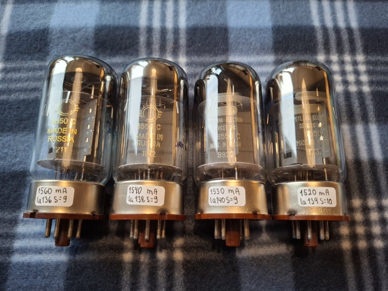 6550 (KT88) Svetlana Winged =C= JSC NOS Matchad kvartett - Bild 2 av 5