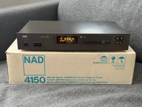 Nad 4150 Tuner s&auml;ljes billigt med eventuellt renoveringsbehov
