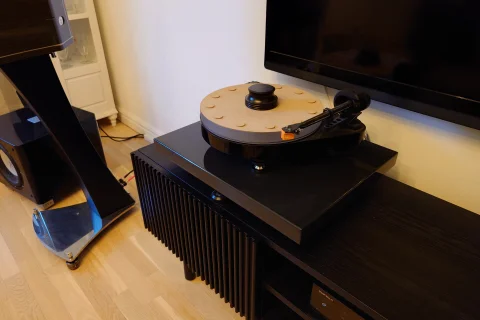 Pro-ject rpm 5 carbon Pro-ject rpm 5 carbon