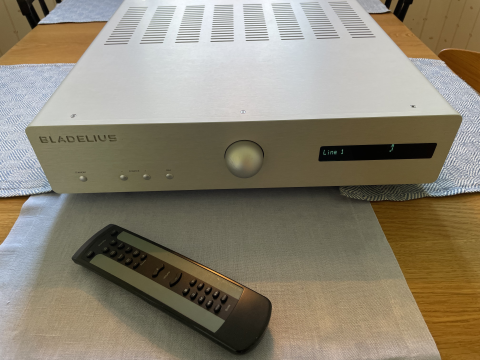 Bladelius tyr 3 Bladelius tyr 3