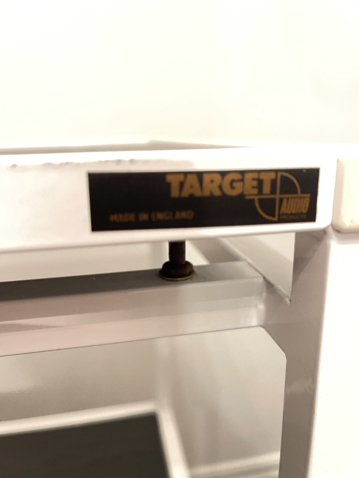 ”Target” HiFi-rack