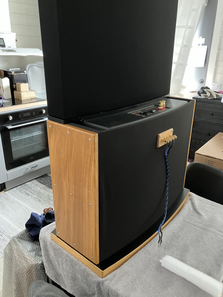 Quad Esl 63 med special subwoofers.