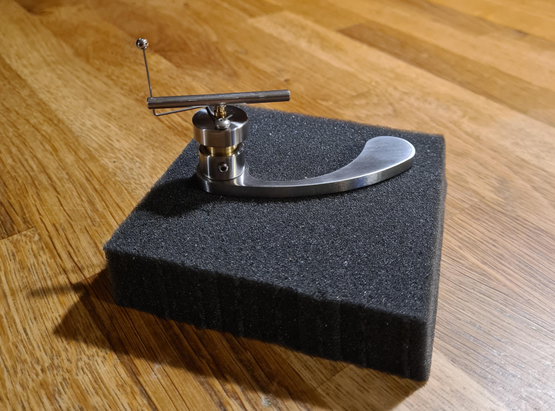 Lift Tru-Lift från Integrity Hifi för Technics 1200 etc  - Bild 1 av 1