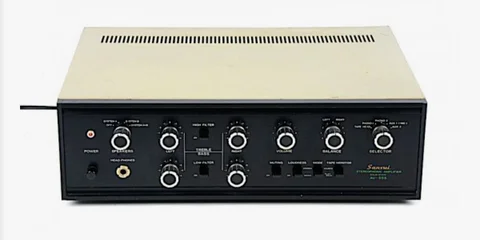 Sansui 555