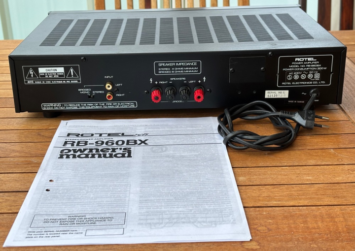 Rotel RB-960BX slutsteg i bra skick