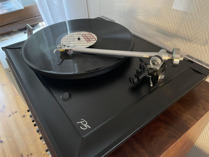 Rega P5