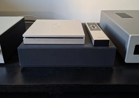 HiFi Rose RSA780 CD‑spelare och CD‑ripper i toppskick.