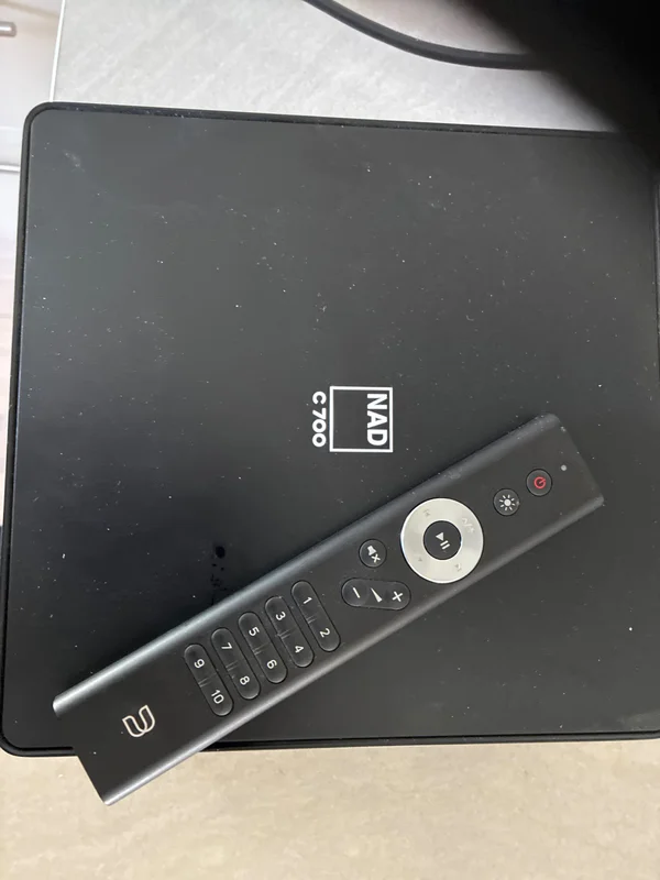Nad C700 - Bild 2 av 3