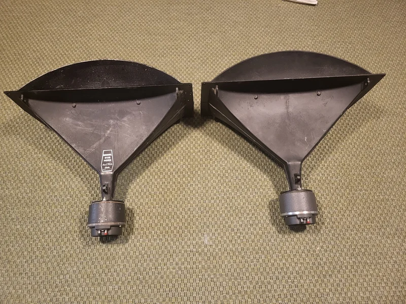 Altec Lansing + JBL L&auml;s noga! - Bild 1 av 16