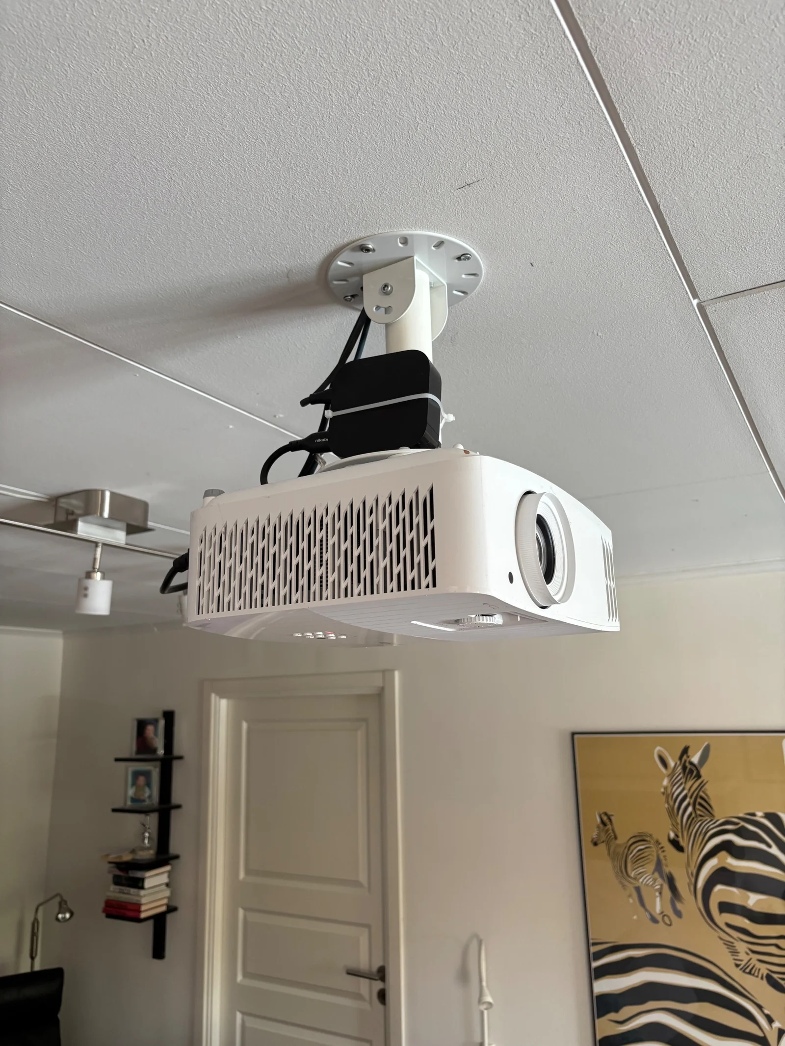 Optoma uhd 35