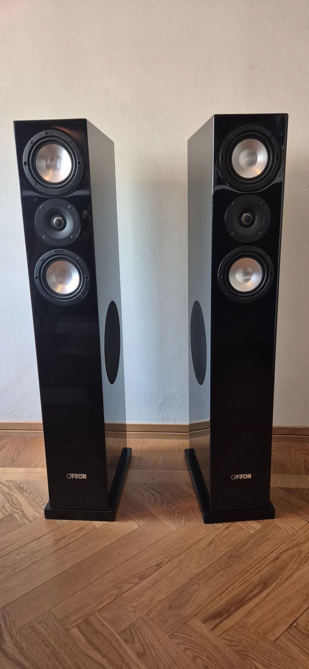 Canton Karat 770.2 DC