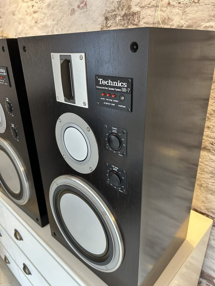 Technics SB-7