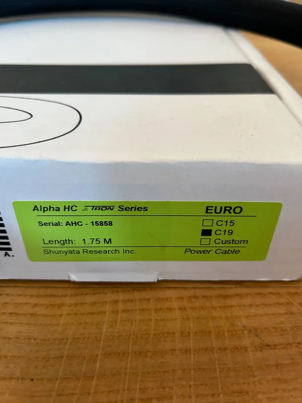 Shunyata Alpha HC - Bild 2 av 4