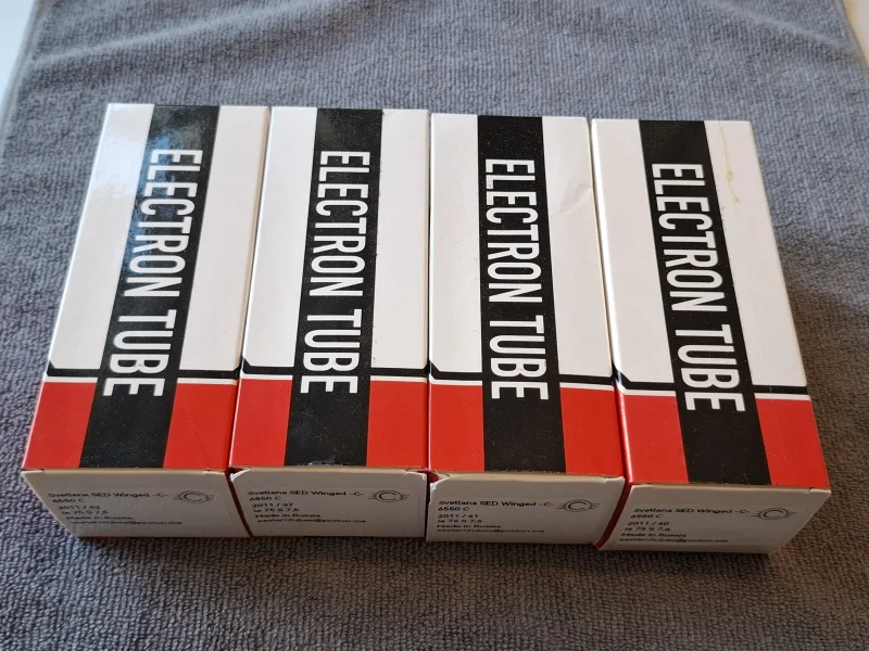 6550 (KT88) Svetlana Winged =C= JSC NOS Matchad kvartett - Bild 2 av 8