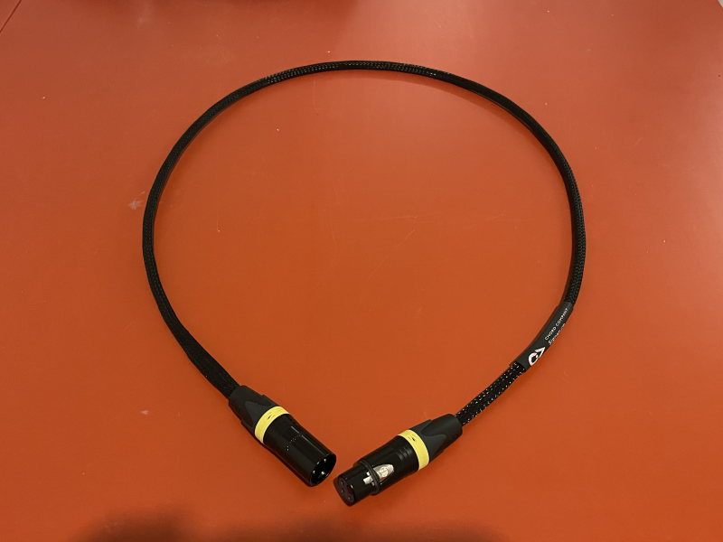 Chord Signature Super ARAY digitalkabel med XLR-kontakter (AES/EBU)  - Bild 1 av 2