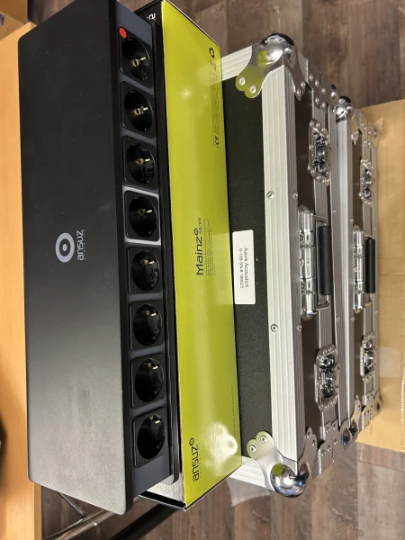 Ansuz Mainz8 D Power Distributor  - Bild 1 av 2