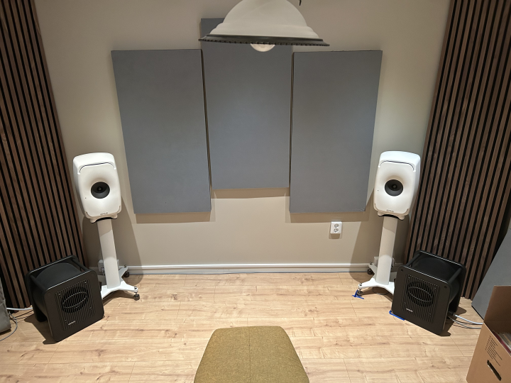 Genelec 8351A