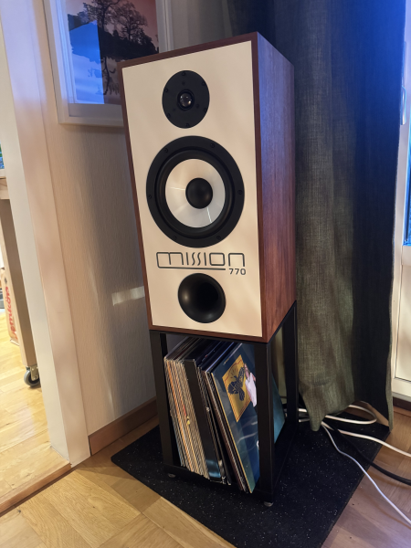 Mission 770 - Bild 1 av 2
