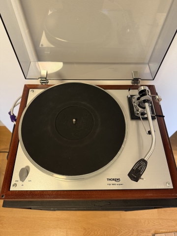 Thorens TD 160 super