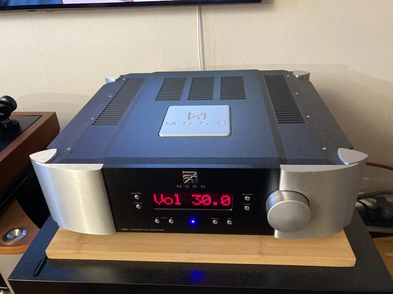  Moon 700i V2 - Bild 3 av 3