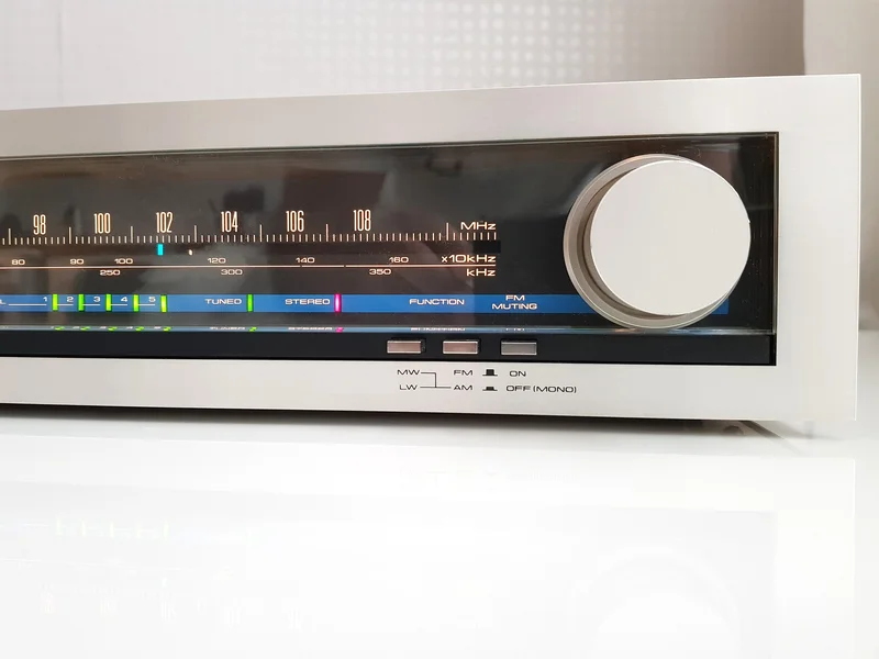 Pioneer TX-520L Stereo Tuner Pioneer TX-520L Stereo Tuner - Bild 3 av 9