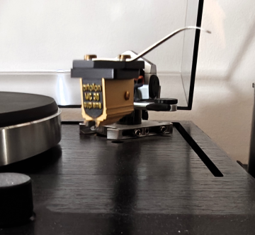 Thorens TD2001 + SME 309 + Ortofon MC30 Supreme