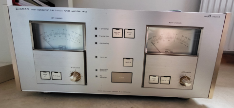 Luxman M-05