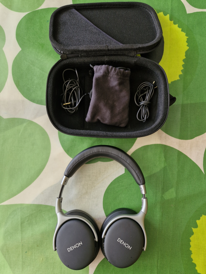 Denon AH-GC30