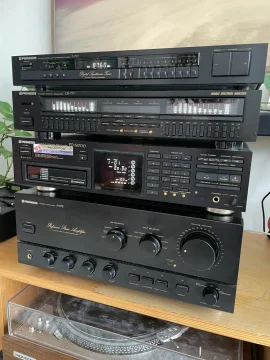 Pioneer stereo