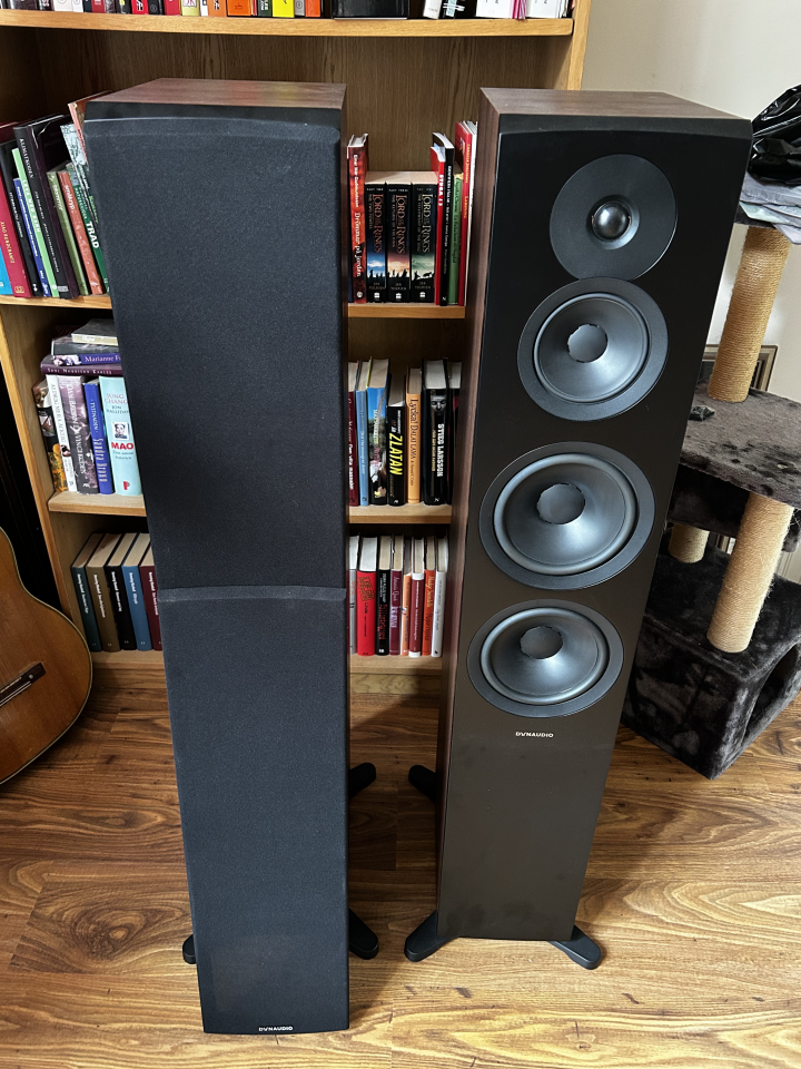 Dynaudio Emit 50