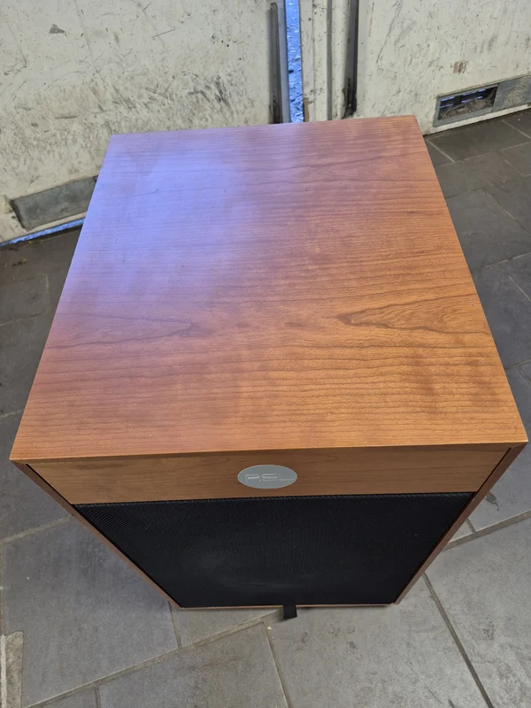 REL Acoustics B1 REL Acoustics B1 - Bild 6 av 8