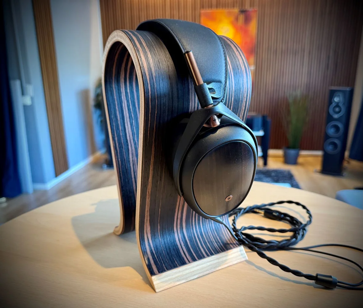 MEZE Audio LIRIC II - Demoex