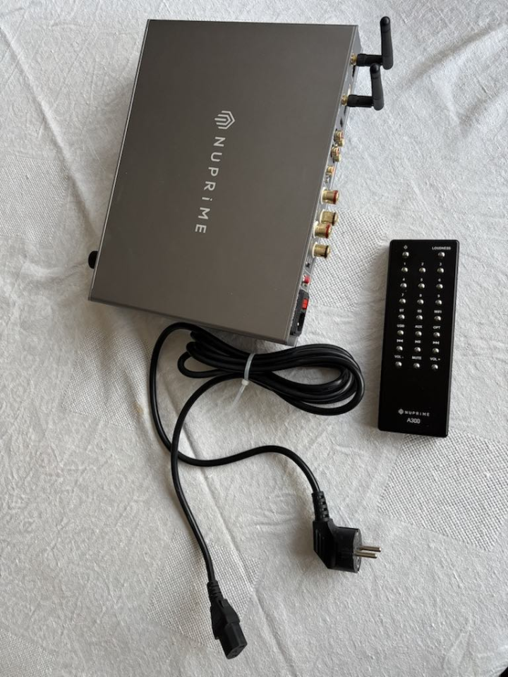 Nuprime omnia a300