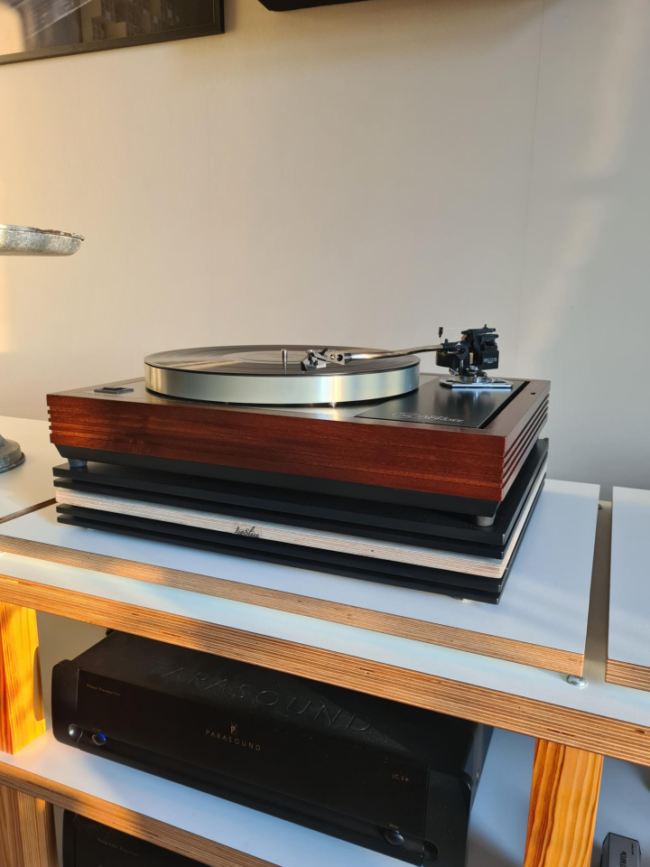 Linn Lp 12 -74 i std skick med SME 3009 ser III och AT VM 95 E  (NY)