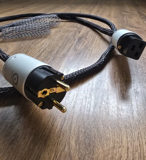 Ansuz Mainz P2 str&ouml;m kabel - Bild 4 av 4