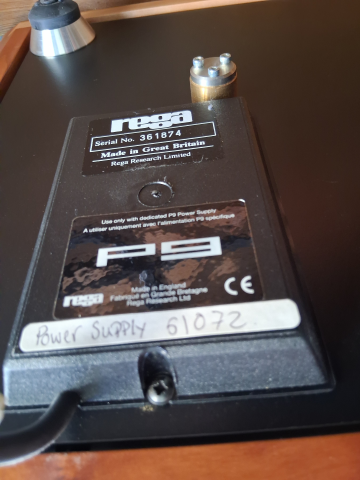 Rega P9 +Rega P9 PSU  