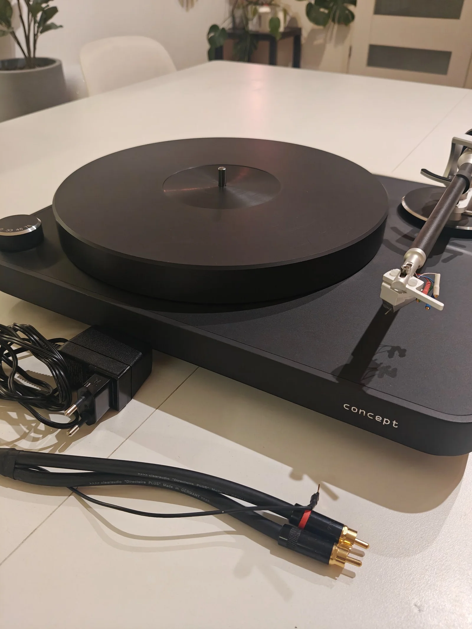 Clearaudio Concept - Bild 2 av 3