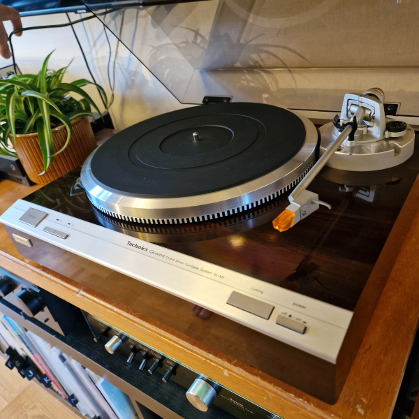 Technics SL-M1 Technics SL-M1 - Bild 4 av 6