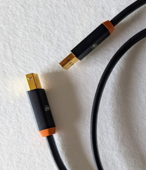 Oyaide NEO d+ USB-kabel (Class A) &ndash; 1.0 m &ndash; originalkartong - Billede 3 af 4
