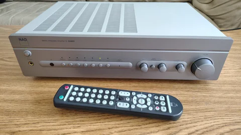 NAD C 320BEE - "Recap" (uppgraderad)  förstärkare i bra...