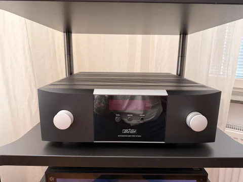 Mark Levinson No. 5805 Mark Levinson No. 5805