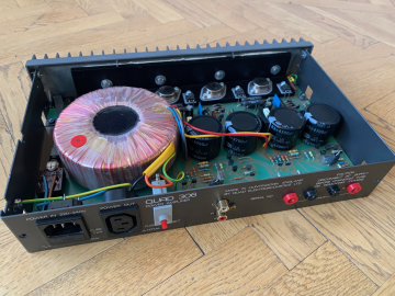 Quad 306 power amplifier