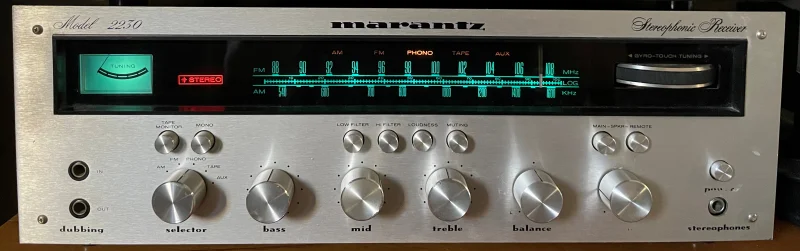 70 tals Receivers i behov av reparation  - Bild 1 av 3