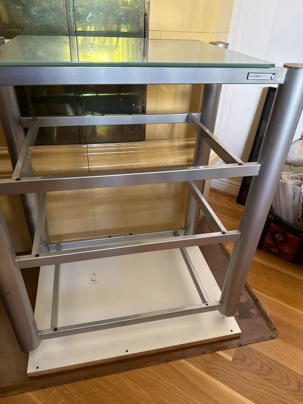 Soundstyle klassisk hifi b&auml;nk - Bild 2 av 3