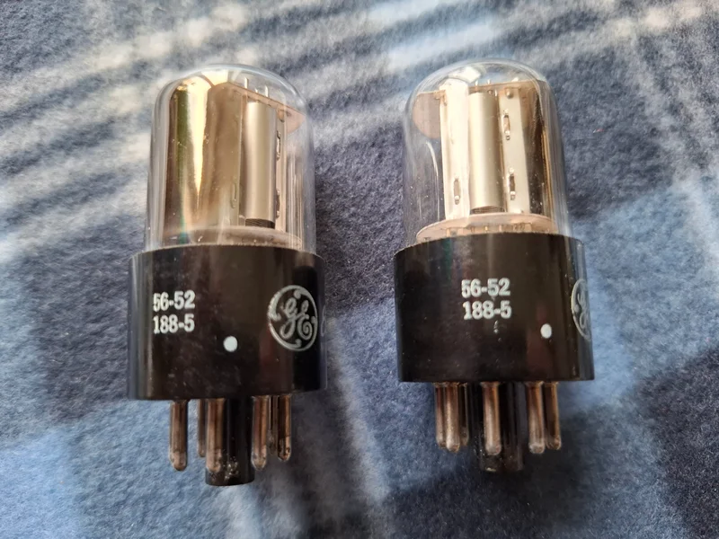 GE 6SL7GT – NOS Matchat Par – Nickel Plates – Side Getter – Originalkartonger GE 6SL7GT – NOS Matchat Par – Nickel Plates – Side Getter – Originalkartonger - Bild 5 av 8