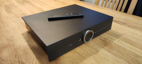 Buchardt I150 Integrerad Förstärkare + Zen Mikrofon - Första Ägare