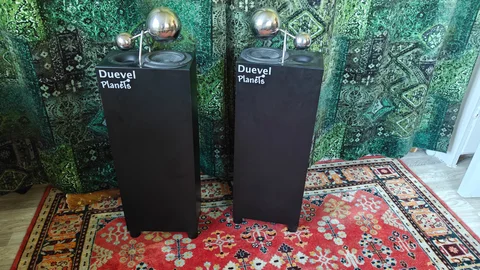 Duevel planets 