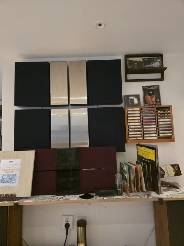 Bang olufsen v&auml;gg&shy;h&ouml;gtalare  - Bild 1 av 4