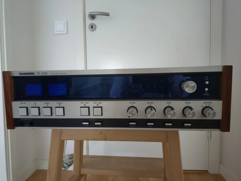 TANDBERG TR 2055 Receiver TANDBERG TR 2055 Receiver - Bild 1 av 9